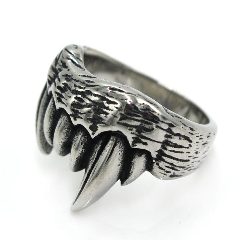 Steel Fang Ring